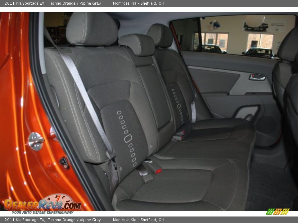 Alpine Gray Interior - 2011 Kia Sportage EX Photo #18