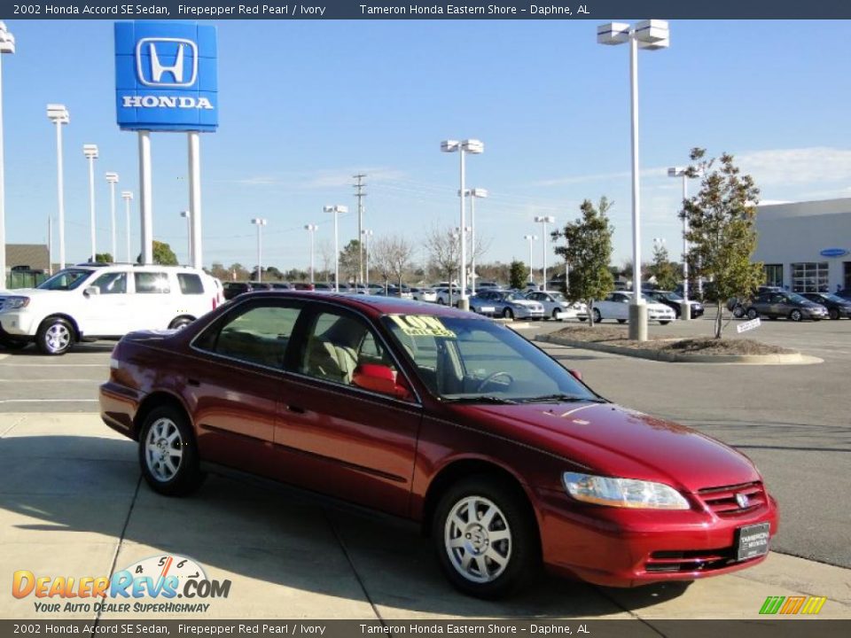 2002 Honda Accord SE Sedan Firepepper Red Pearl / Ivory Photo #3