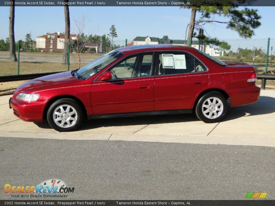 2002 Honda Accord SE Sedan Firepepper Red Pearl / Ivory Photo #8