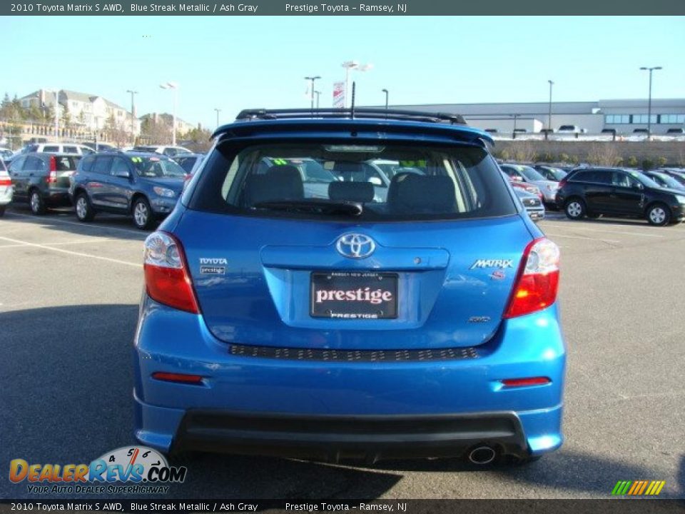 2010 Toyota Matrix S AWD Blue Streak Metallic / Ash Gray Photo #5