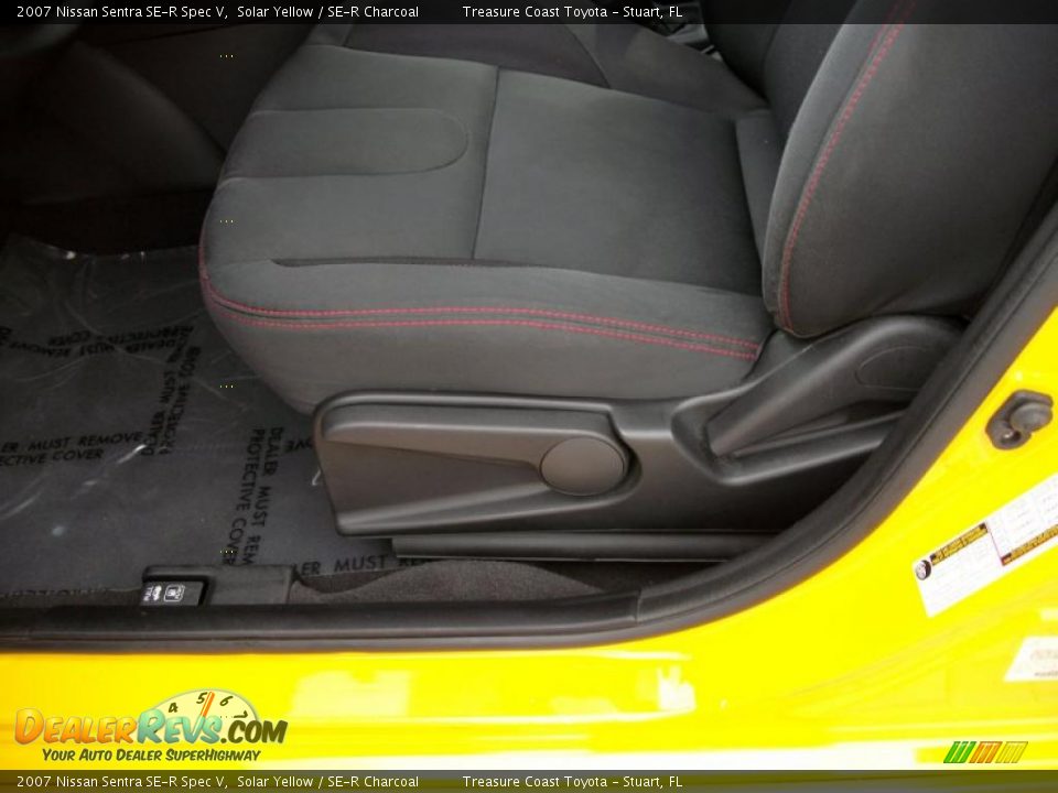 2007 Nissan Sentra SE-R Spec V Solar Yellow / SE-R Charcoal Photo #14