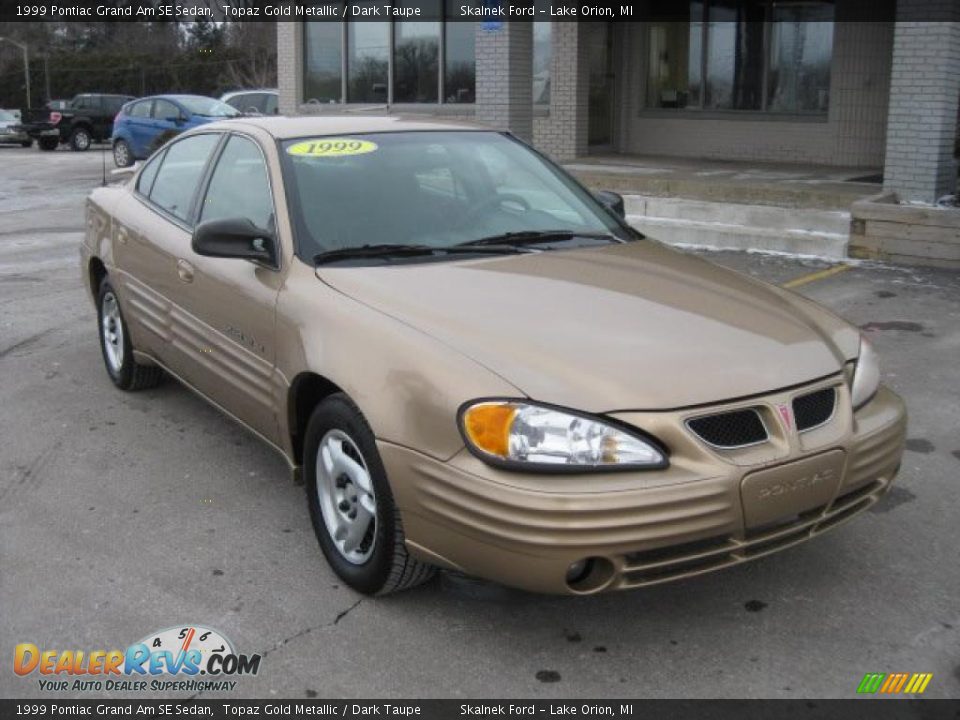 1999 Pontiac Grand Am SE Sedan Topaz Gold Metallic / Dark Taupe Photo #1