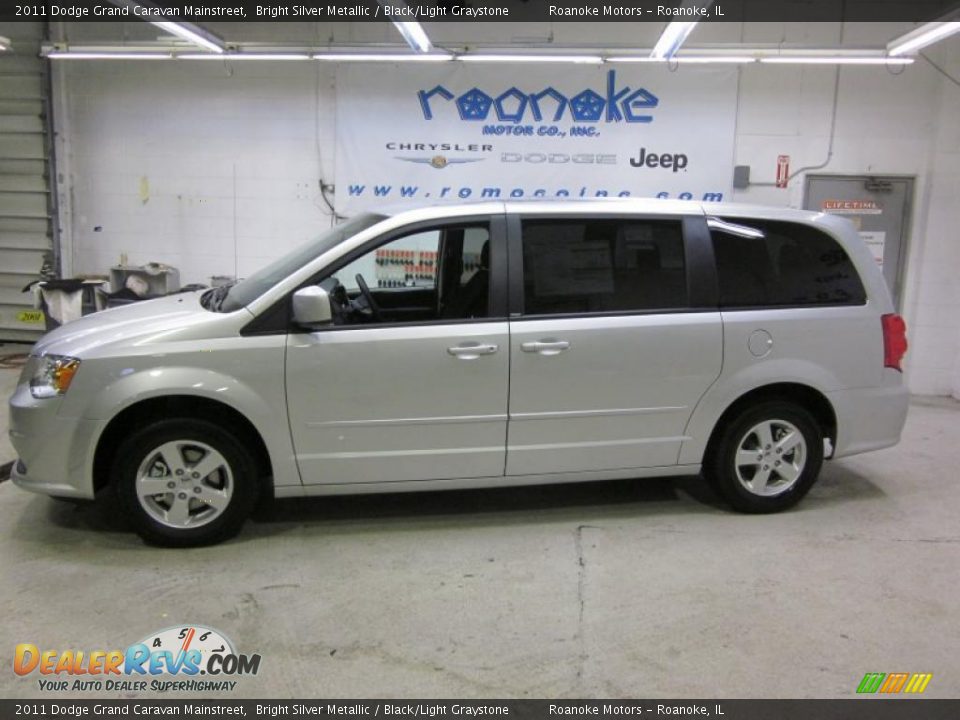 2011 Dodge Grand Caravan Mainstreet Bright Silver Metallic / Black/Light Graystone Photo #1