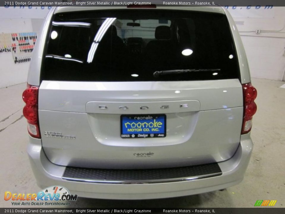 2011 Dodge Grand Caravan Mainstreet Bright Silver Metallic / Black/Light Graystone Photo #2