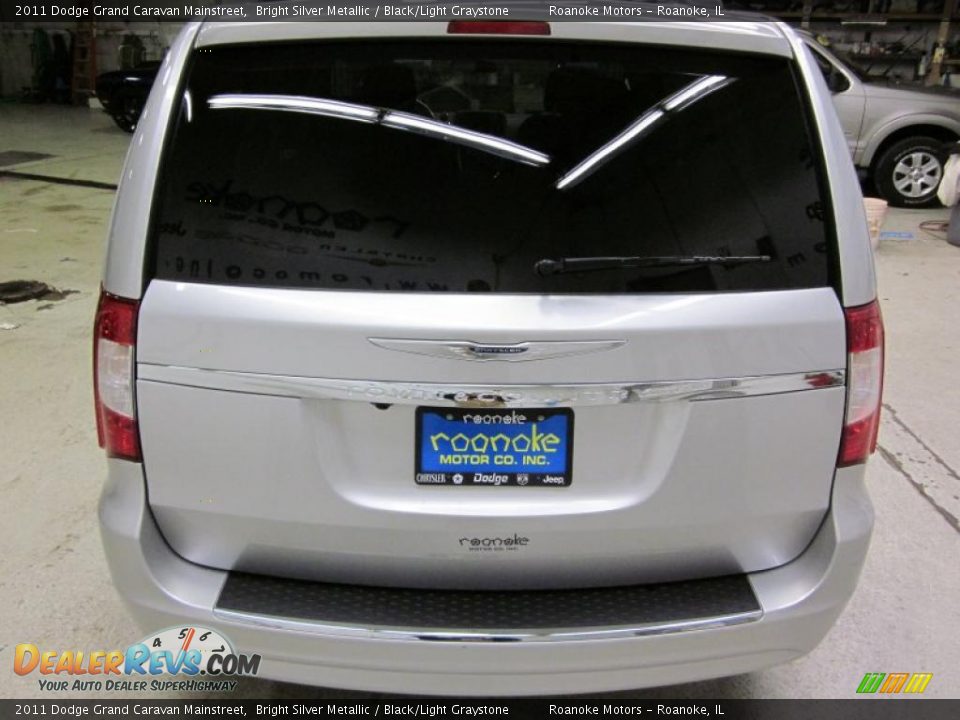 2011 Dodge Grand Caravan Mainstreet Bright Silver Metallic / Black/Light Graystone Photo #7