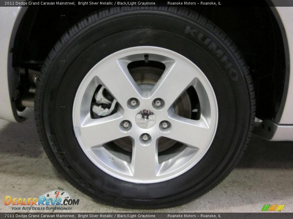 2011 Dodge Grand Caravan Mainstreet Wheel Photo #13