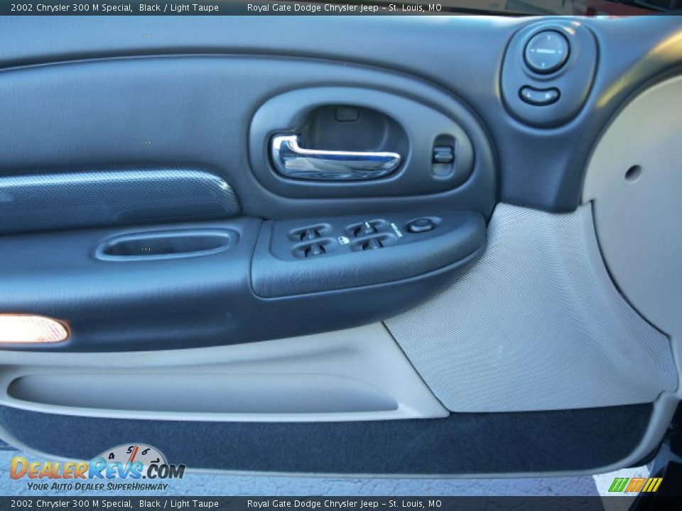 2002 Chrysler 300 M Special Black / Light Taupe Photo #15