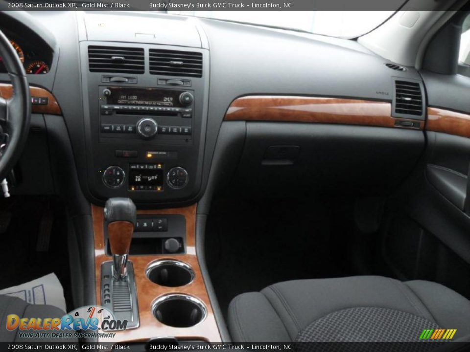 Black Interior 2008 Saturn Outlook Xr Photo 17