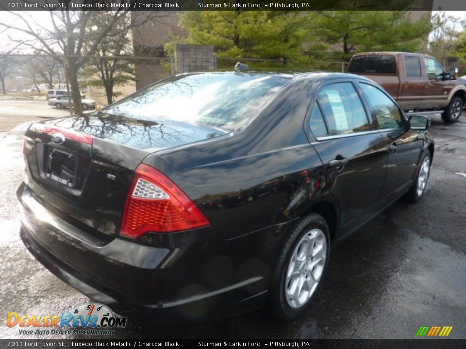 2011 Ford Fusion SE Tuxedo Black Metallic / Charcoal Black Photo #2