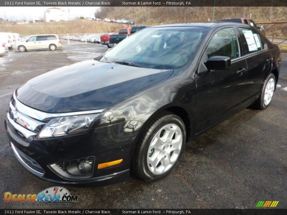 2011 Ford Fusion SE Tuxedo Black Metallic / Charcoal Black Photo #5