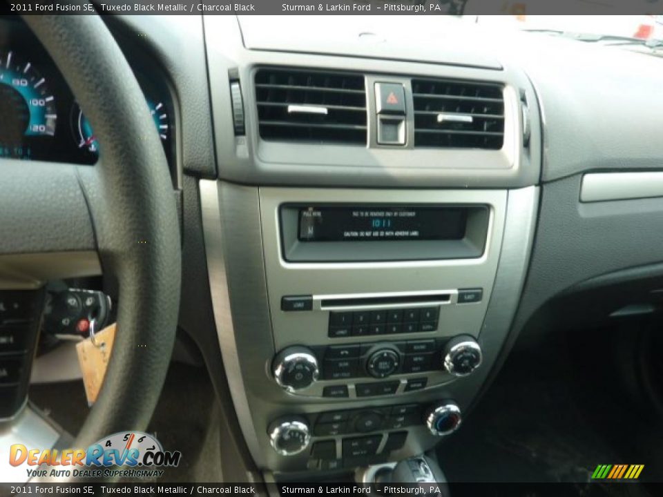 2011 Ford Fusion SE Tuxedo Black Metallic / Charcoal Black Photo #13