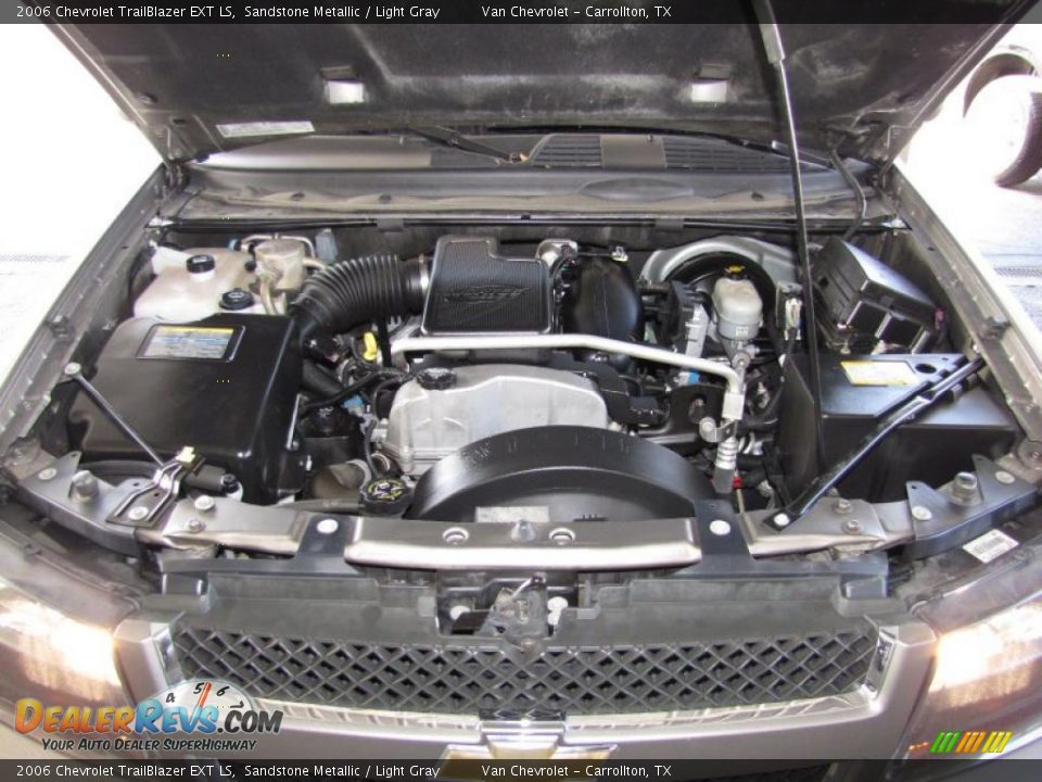 2006 Chevrolet TrailBlazer EXT LS 4.2 Liter DOHC 24-Valve VVT Vortec Inline 6 Cylinder Engine Photo #17
