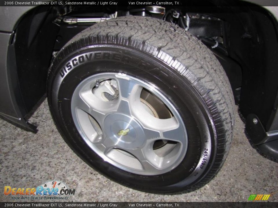 2006 Chevrolet TrailBlazer EXT LS Wheel Photo #19