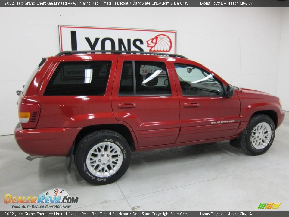 2002 Jeep Grand Cherokee Limited 4x4 Inferno Red Tinted Pearlcoat / Dark Slate Gray/Light Slate Gray Photo #17