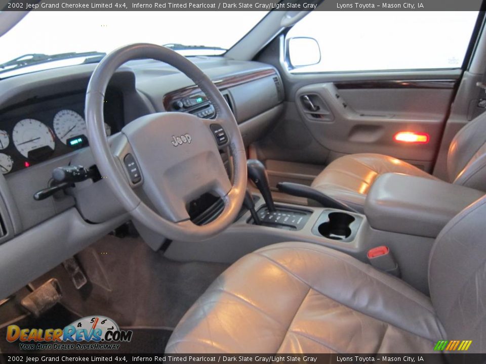 2002 Jeep Grand Cherokee Limited 4x4 Inferno Red Tinted Pearlcoat / Dark Slate Gray/Light Slate Gray Photo #33