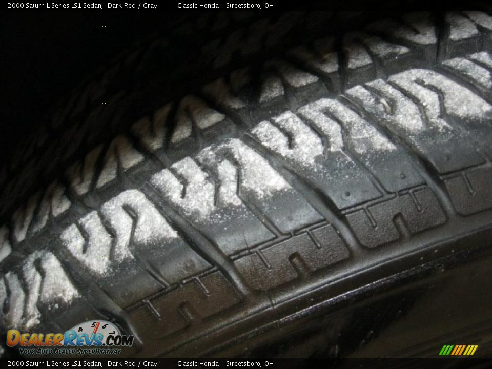 2000 Saturn L Series LS1 Sedan Dark Red / Gray Photo #12