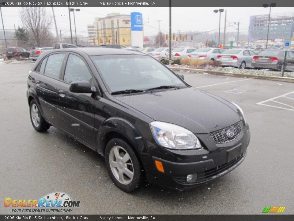 2006 Kia Rio Rio5 SX Hatchback Black / Gray Photo #5