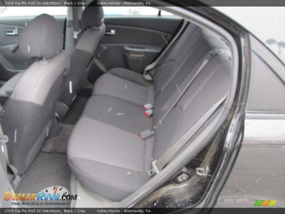 2006 Kia Rio Rio5 SX Hatchback Black / Gray Photo #13
