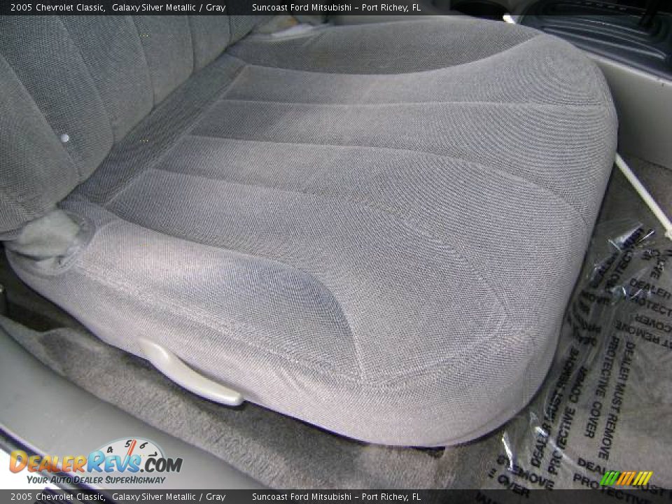 2005 Chevrolet Classic Galaxy Silver Metallic / Gray Photo #17
