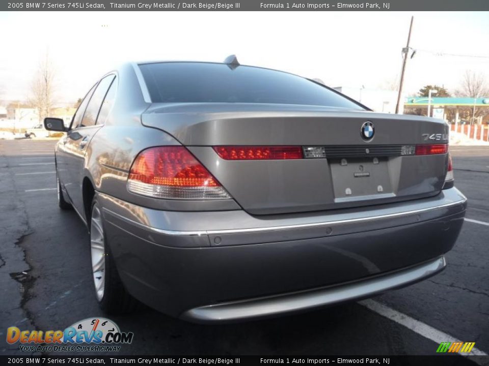 2005 BMW 7 Series 745Li Sedan Titanium Grey Metallic / Dark Beige/Beige III Photo #16