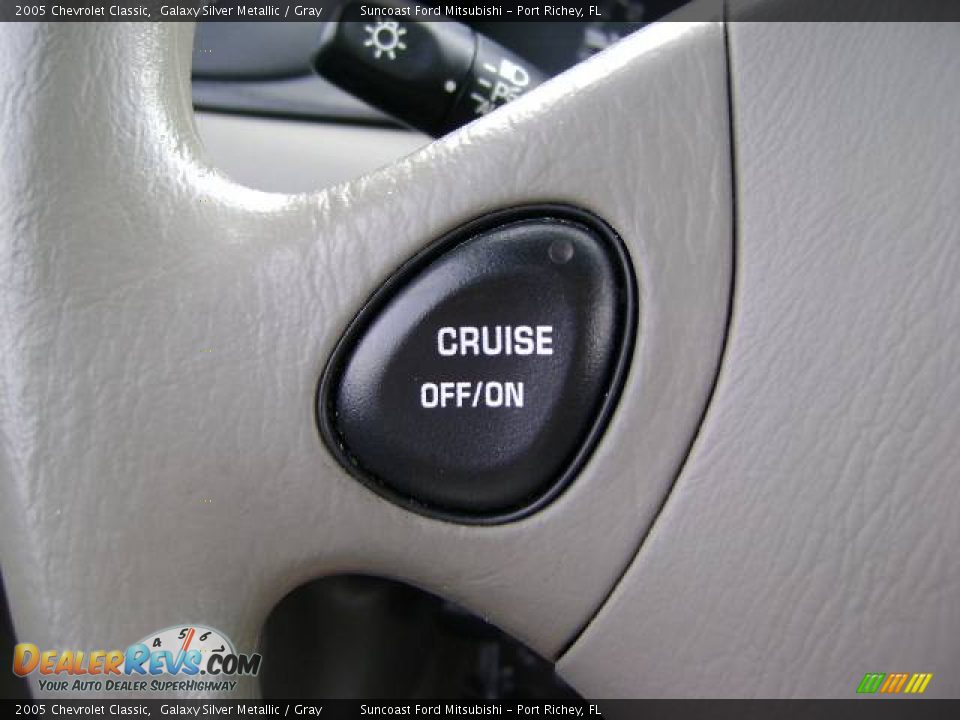 2005 Chevrolet Classic Galaxy Silver Metallic / Gray Photo #27