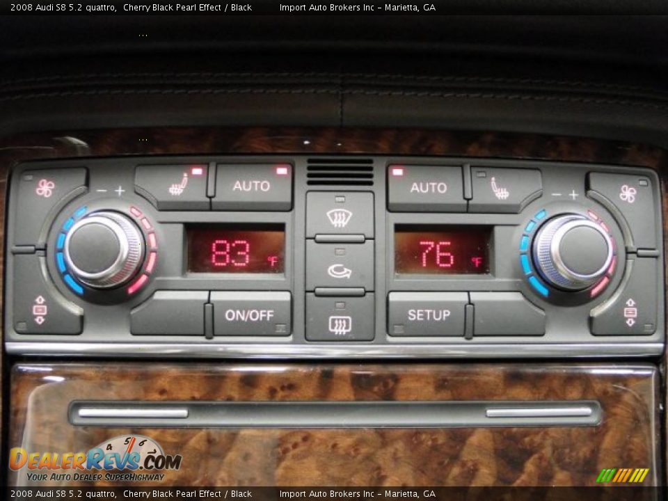 Controls of 2008 Audi S8 5.2 quattro Photo #20