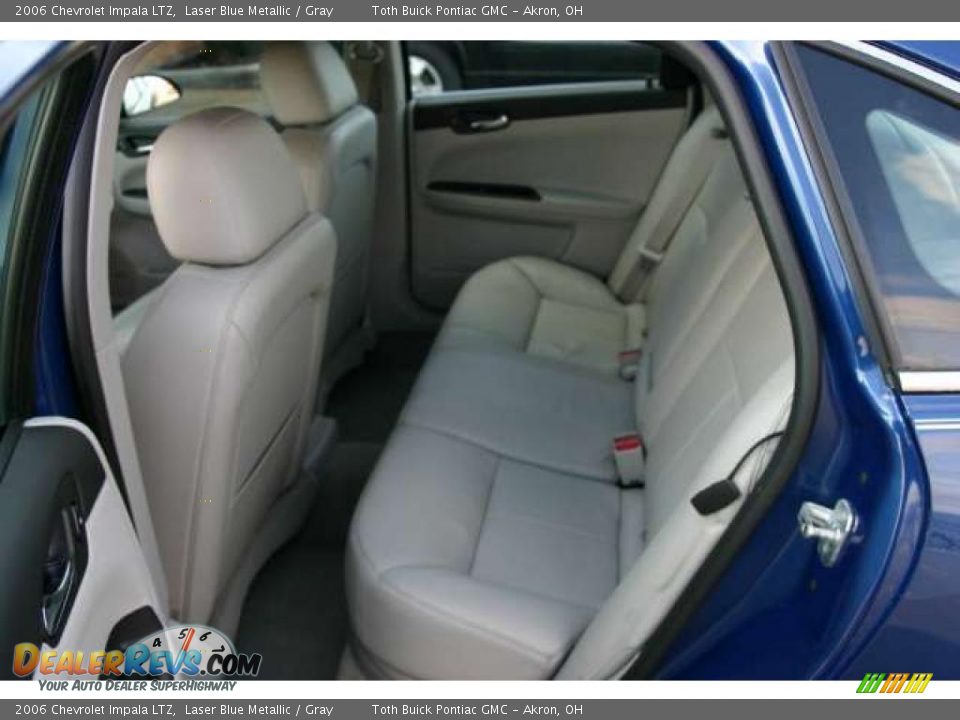2006 Chevrolet Impala LTZ Laser Blue Metallic / Gray Photo #8