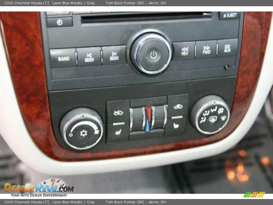2006 Chevrolet Impala LTZ Laser Blue Metallic / Gray Photo #14