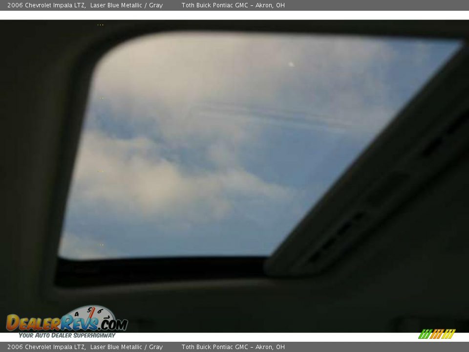 2006 Chevrolet Impala LTZ Laser Blue Metallic / Gray Photo #16