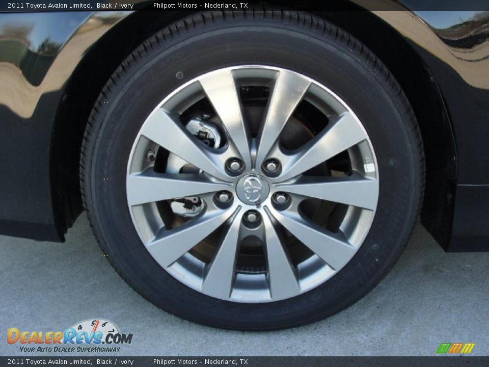2011 Toyota Avalon Limited Black / Ivory Photo #10