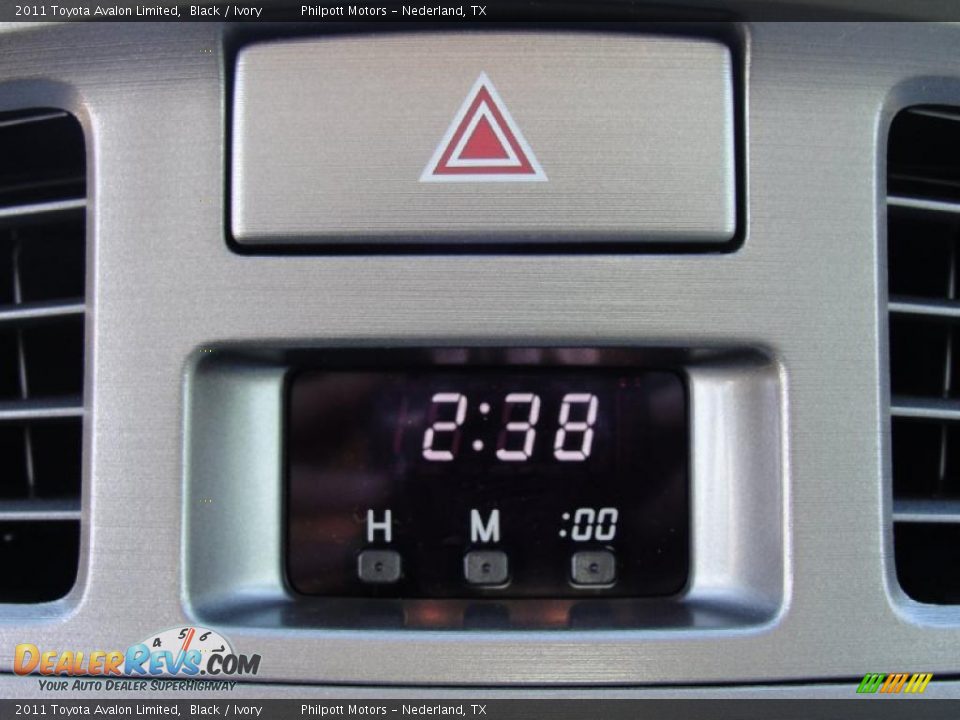2011 Toyota Avalon Limited Black / Ivory Photo #26