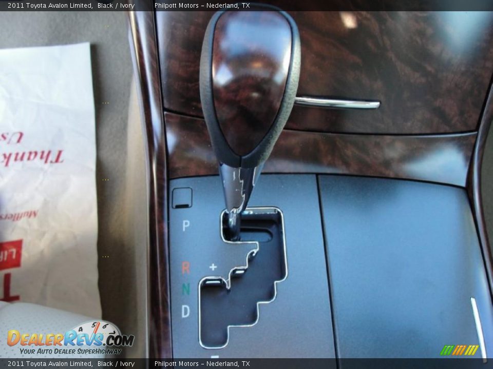 2011 Toyota Avalon Limited Black / Ivory Photo #29