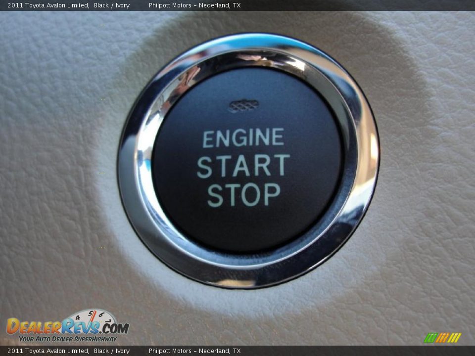 2011 Toyota Avalon Limited Black / Ivory Photo #31
