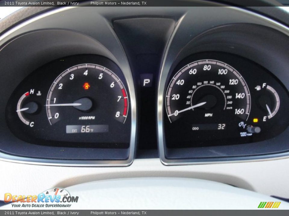 2011 Toyota Avalon Limited Black / Ivory Photo #33