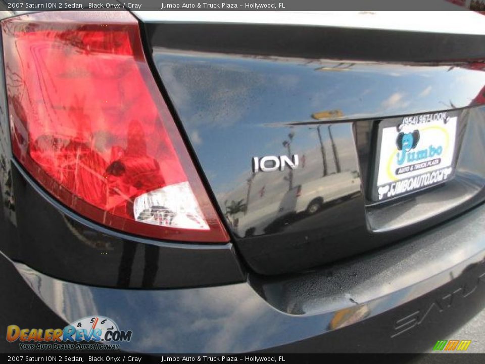 2007 Saturn ION 2 Sedan Black Onyx / Gray Photo #8