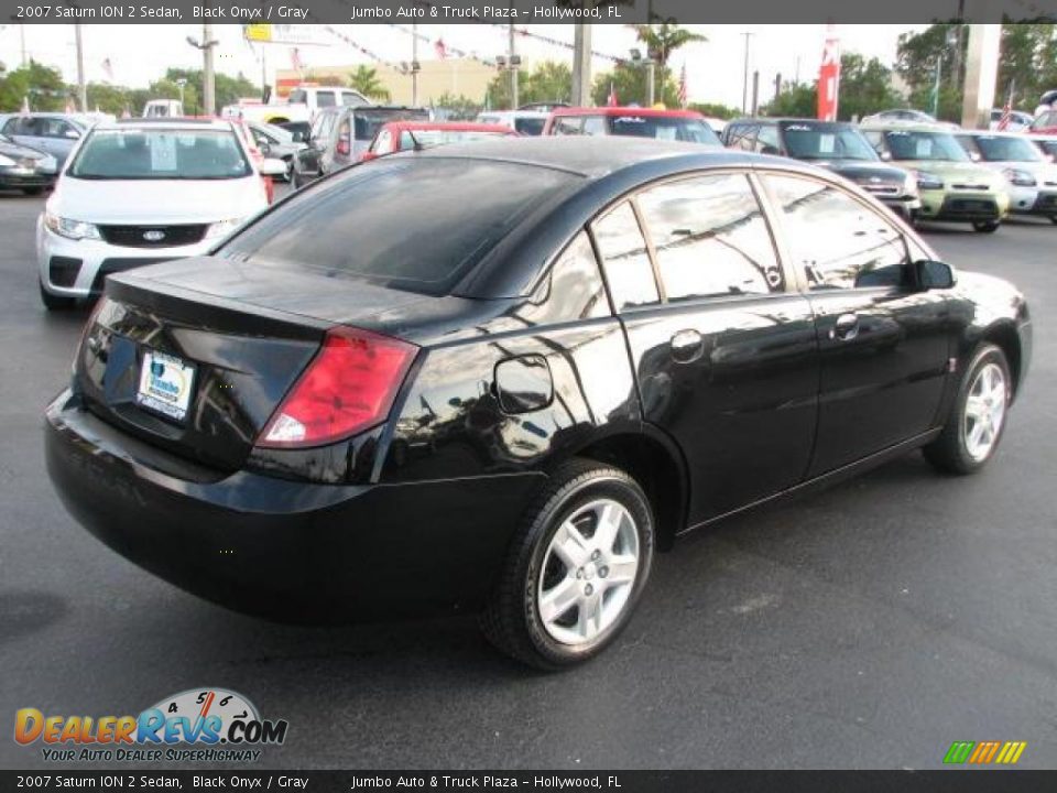 2007 Saturn ION 2 Sedan Black Onyx / Gray Photo #11