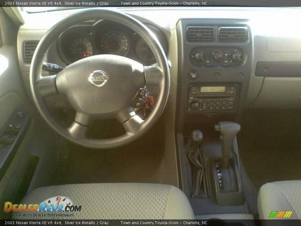 2003 Nissan Xterra XE V6 4x4 Silver Ice Metallic / Gray Photo #5