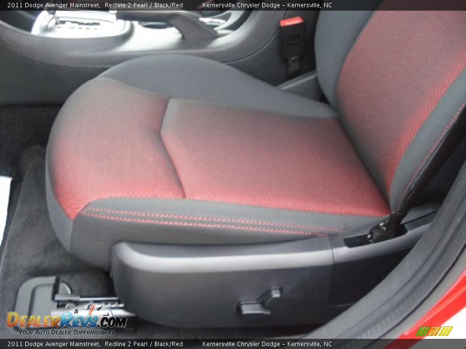 Black/Red Interior - 2011 Dodge Avenger Mainstreet Photo #10