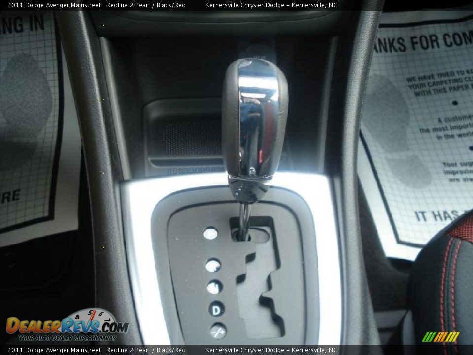 2011 Dodge Avenger Mainstreet Shifter Photo #21