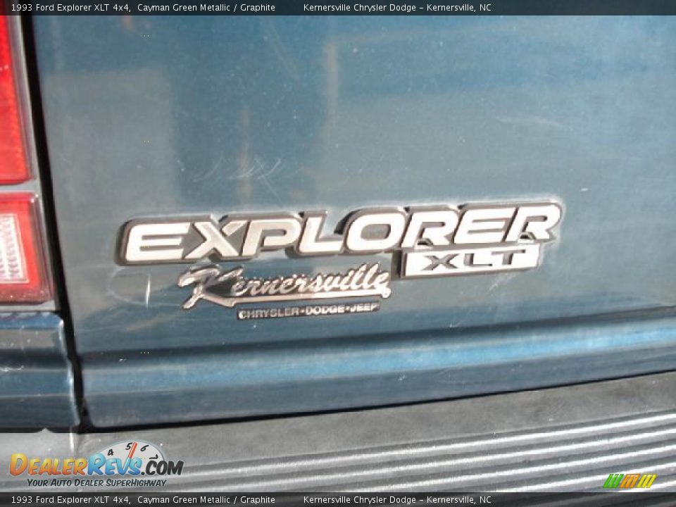 1993 Ford Explorer XLT 4x4 Cayman Green Metallic / Graphite Photo #34