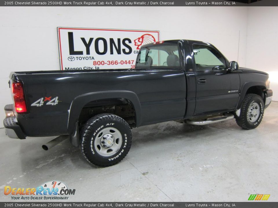 2005 Chevrolet Silverado 2500HD Work Truck Regular Cab 4x4 Dark Gray Metallic / Dark Charcoal Photo #4