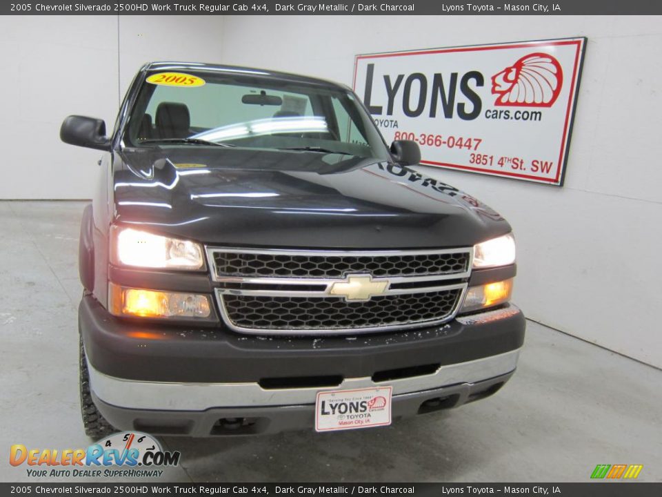 2005 Chevrolet Silverado 2500HD Work Truck Regular Cab 4x4 Dark Gray Metallic / Dark Charcoal Photo #7