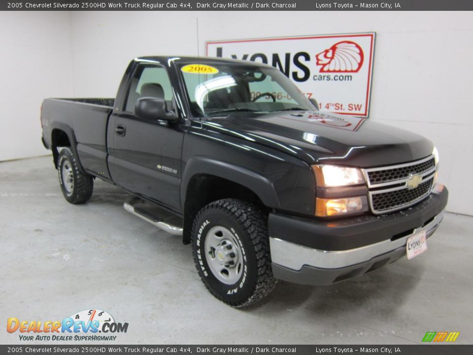 2005 Chevrolet Silverado 2500HD Work Truck Regular Cab 4x4 Dark Gray Metallic / Dark Charcoal Photo #8