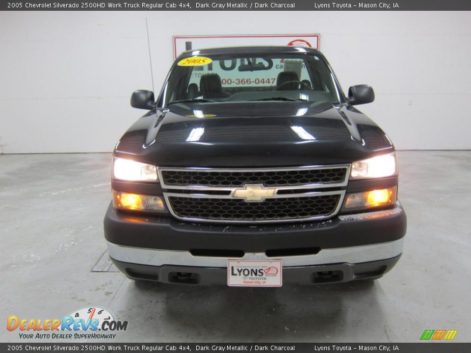 2005 Chevrolet Silverado 2500HD Work Truck Regular Cab 4x4 Dark Gray Metallic / Dark Charcoal Photo #11