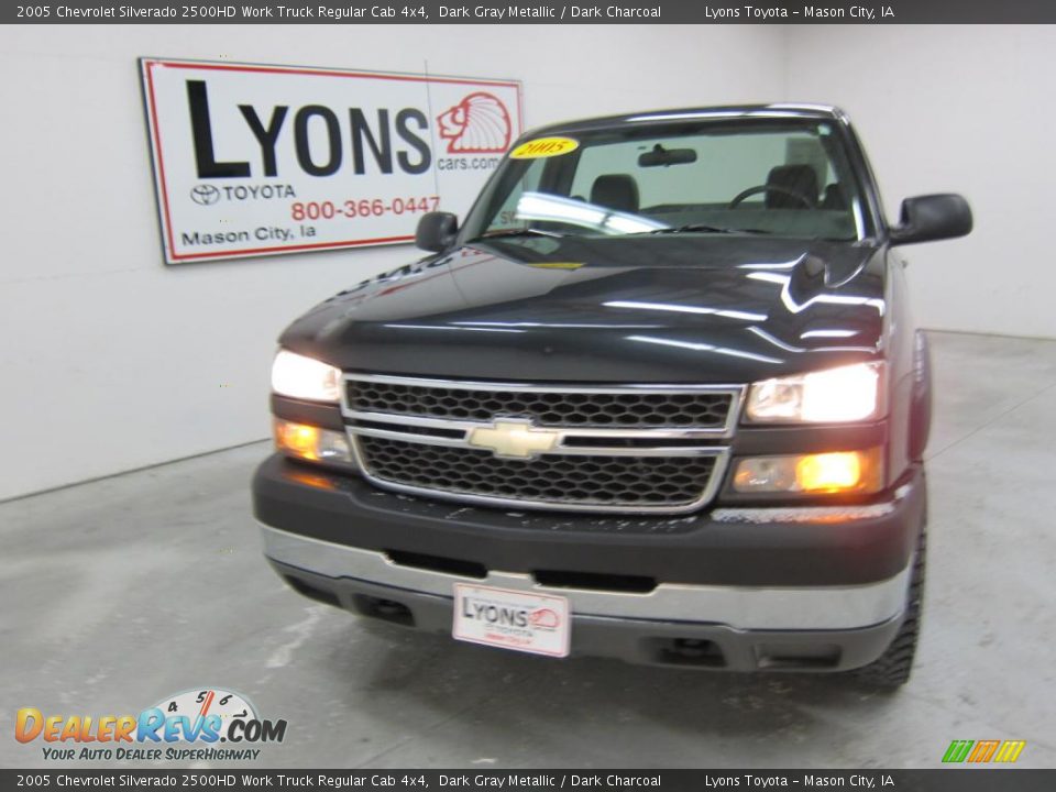 2005 Chevrolet Silverado 2500HD Work Truck Regular Cab 4x4 Dark Gray Metallic / Dark Charcoal Photo #15