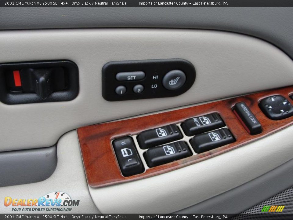 2001 GMC Yukon XL 2500 SLT 4x4 Onyx Black / Neutral Tan/Shale Photo #16