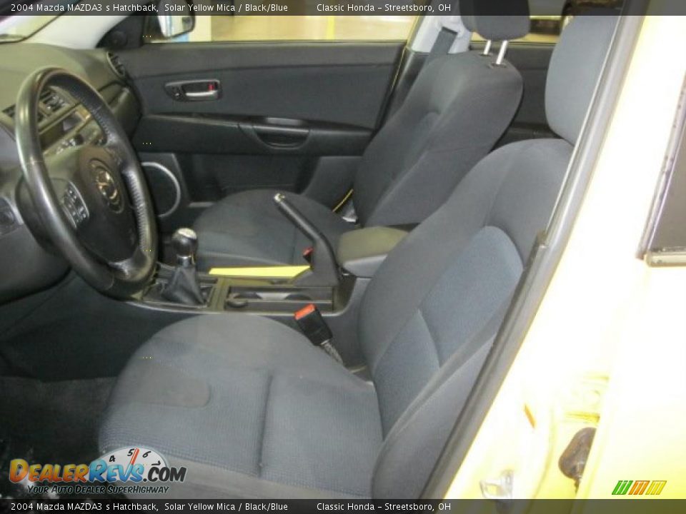 2004 Mazda MAZDA3 s Hatchback Solar Yellow Mica / Black/Blue Photo #20