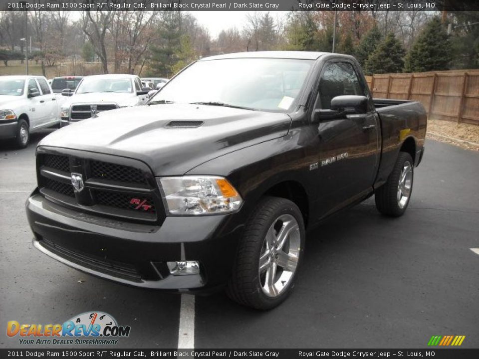 Front 3/4 View of 2011 Dodge Ram 1500 Sport R/T Regular Cab Photo #1