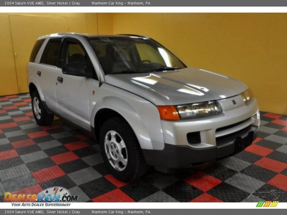 2004 Saturn VUE AWD Silver Nickel / Gray Photo #1