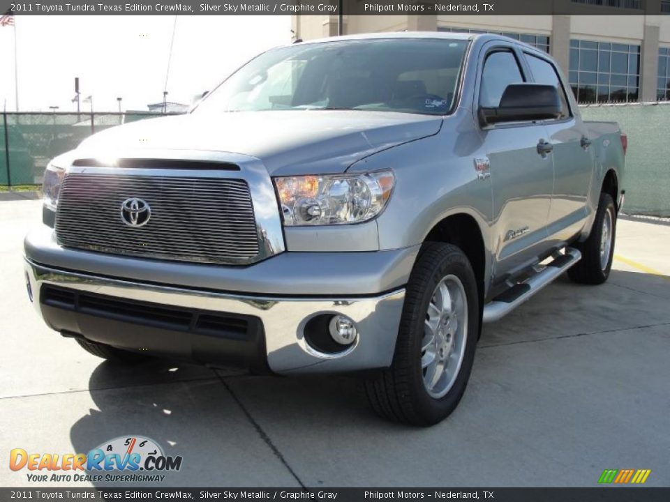 2011 Toyota Tundra Texas Edition CrewMax Silver Sky Metallic / Graphite Gray Photo #7